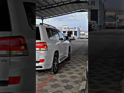 لاندكروزر صالون ٢٠١٦ السيادة لتجارة السيارات والمحركات اليمن صنعاء تويوتا