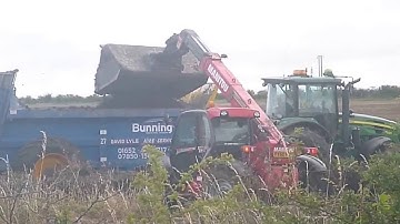 Harvest 2016 - Muck Spreading With John Deere 7930 & Manitou Telehandler (Linclonshire)