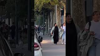 France 300 Muslim Girls Go To School In Abaya Despite Ban