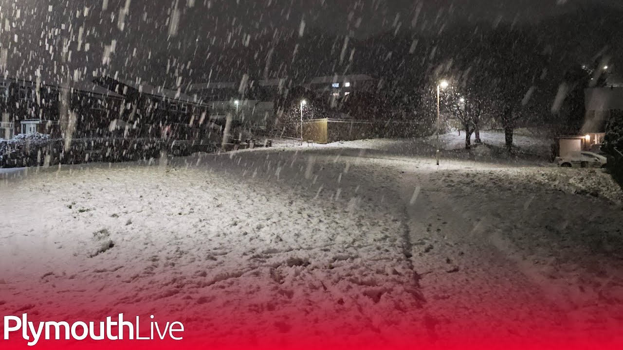 snow-falls-in-plymouth-as-city-hit-with-blizzard-youtube