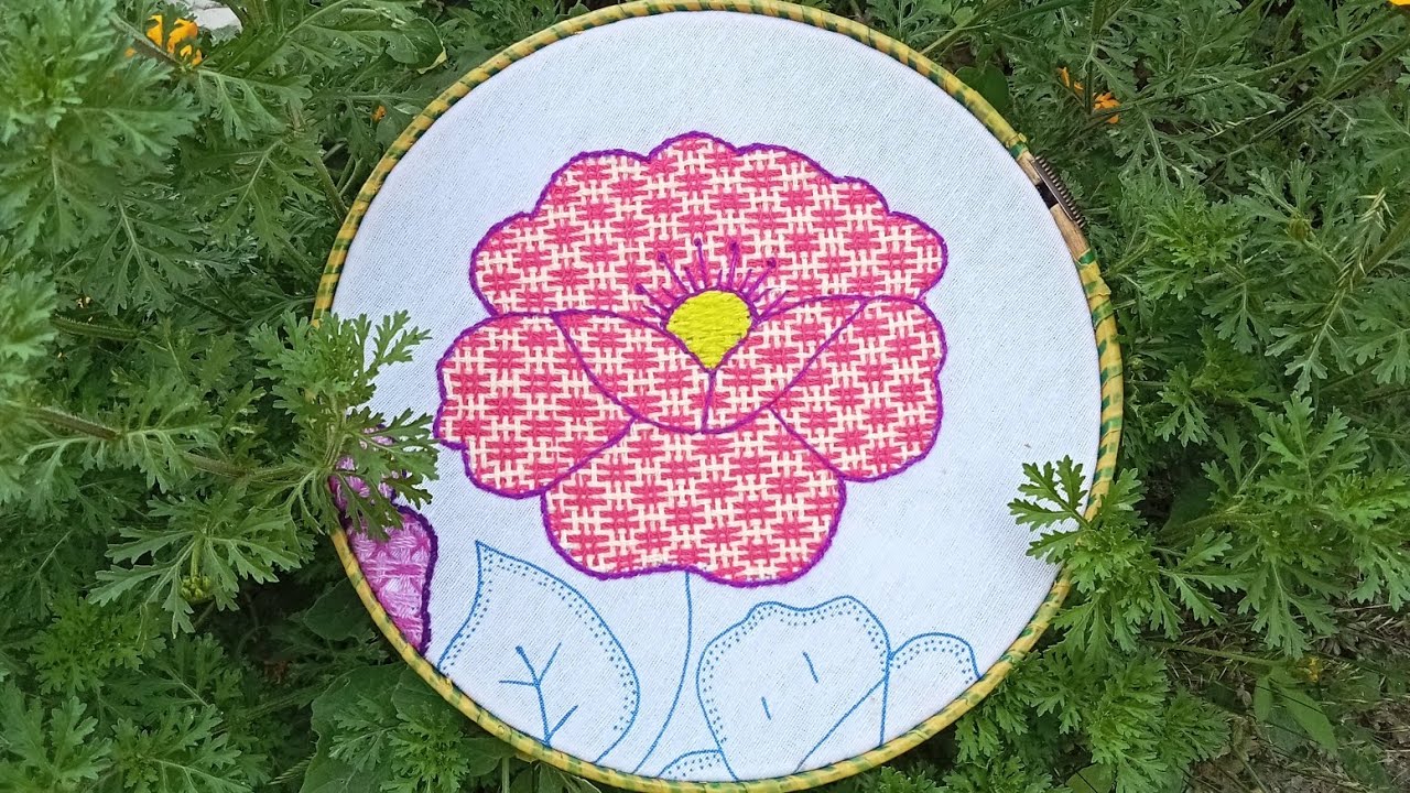 cómo bordar una rosa#13🤩con una Puntada super hermosa y sobre todo fácil de realiza.