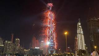 Dubai 2021 New Years Eve Celebration Fireworks Bur...
