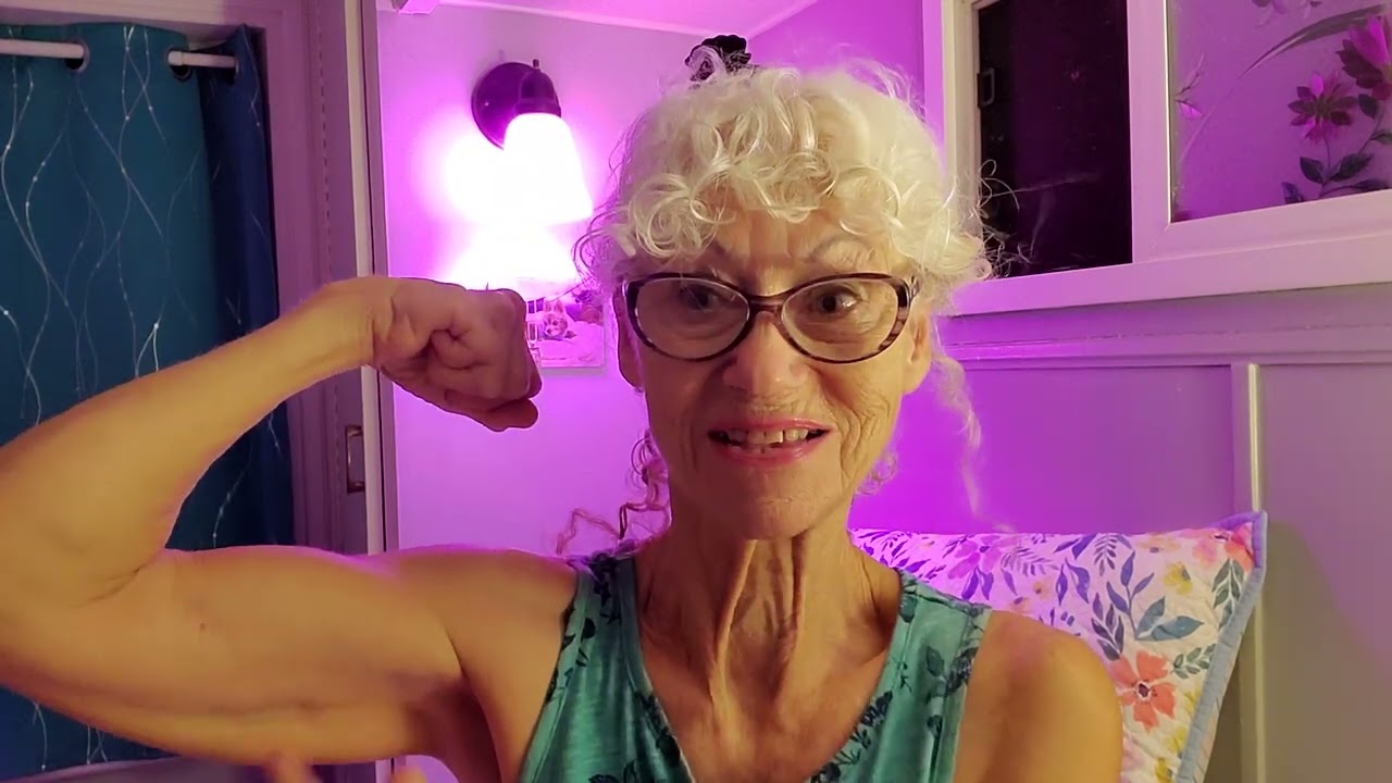 debrajoy. 9/13 Carolyn sweetie, this video is for You!! How to get pudgy! 🤣