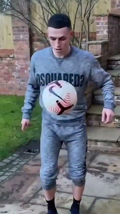 Phil Foden showing us his favorite skill to practice 😳⭐️ (via philfoden/IG) #shorts