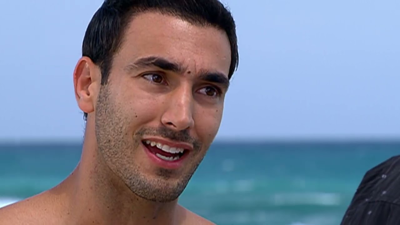 Valeria_ - Episodio 099 ¡Una Lucha Por Amor!