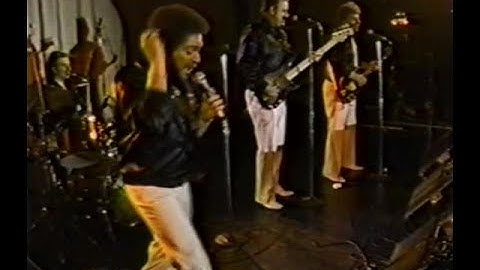 Thumbnail of Larry Chance and the Earls: "Remember Then" - Live - 5/21/89