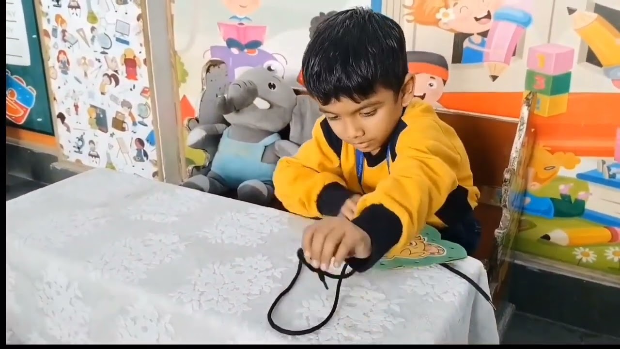 CLASS NURSERY (SKY) LIFE MOTOR SKILLS (HAND AND EYES COORDINATION ACTIVITY) PART -1