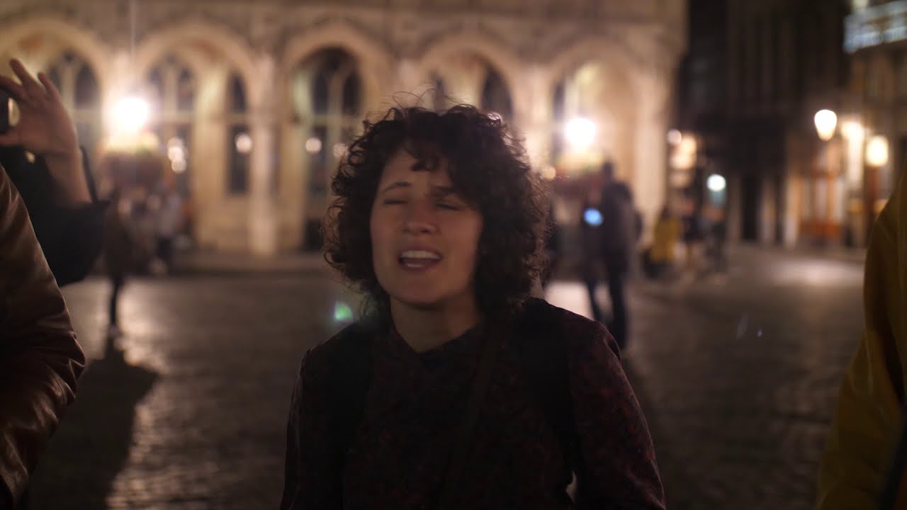 Handmade Moments busking in Brussels