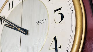 Very rare Seiko RE504B Puppet Clock - YouTube
