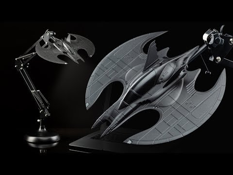 Batwing Posable Desk Light Unboxing | Paladone TV