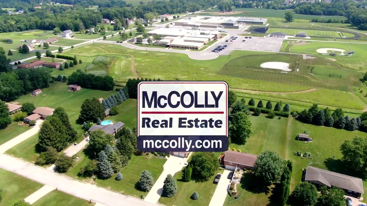 885 Bernie Blvd, Chesterton, IN 46304 Paul Boyter 219 789-1228 McColly Real Estate