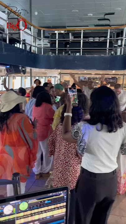 Cruising into the afternoon with music and moves 🎶 #partysci #bigo #cruise #dj #dance #fun #boston