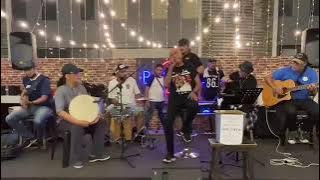Mahligai Syahdu - Hattan live at Busk&Food
