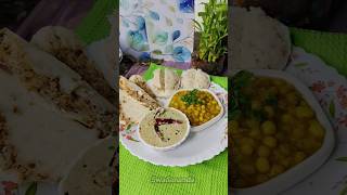 Coconut Jaggery Stuffed Idli | #shorts #swadananda #bananaleaffood