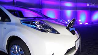 日産リーフを電源にしてライトアップされた島根県立美術館