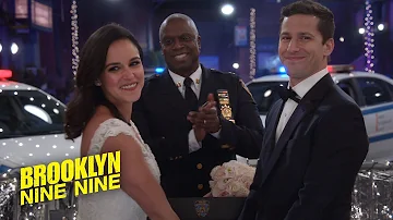 Who does Amy Santiago end up with?
