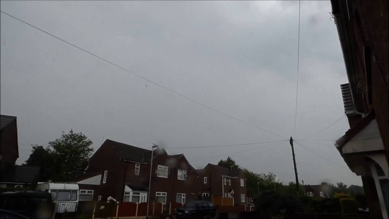 Thunderstorm - Manchester, UK - 8 June 2016