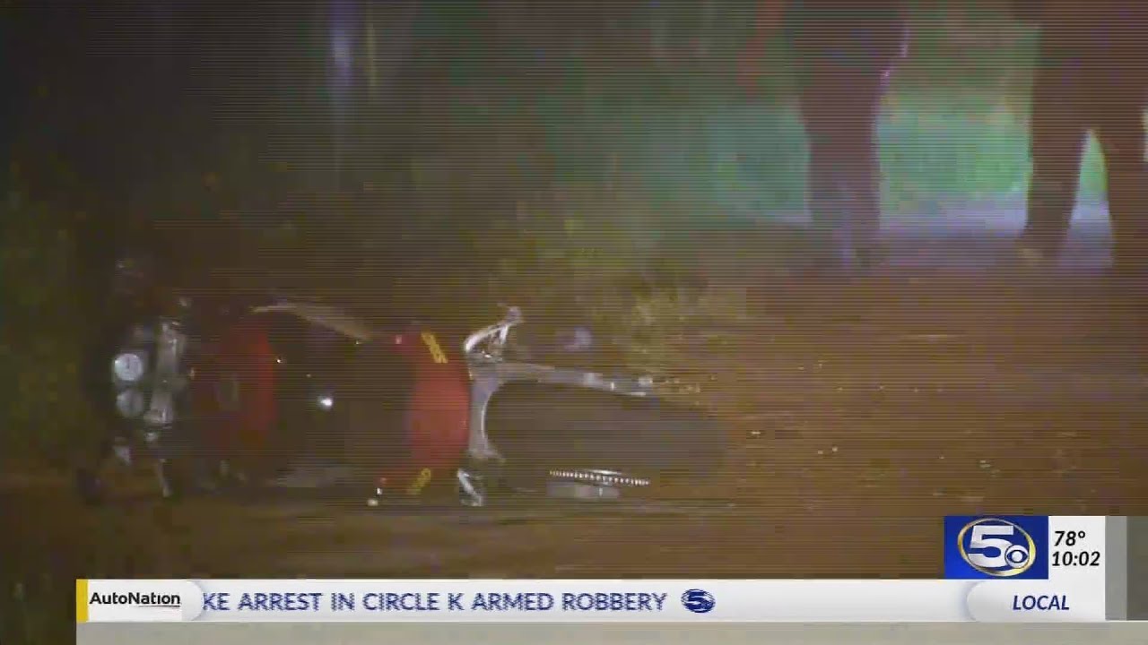 High speed motorcycle chase ends in arrest - YouTube