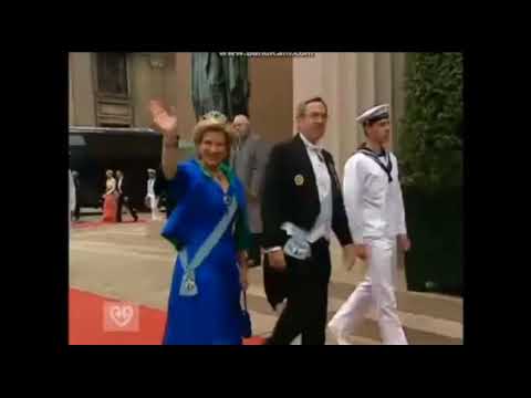 Βίντεο: Ο πρίγκιπας William και η Kate Middleton έπρεπε να ακολουθήσουν αυτήν τη βασιλική παράδοση αμέσως μετά το γάμο