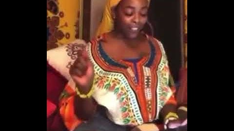 stan twitter - khia reading a wattpad story