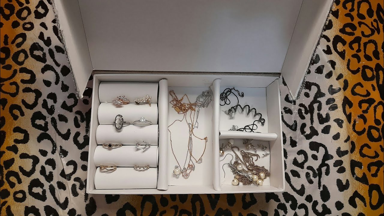 طريقة عمل منظم اكسسوارات | بكرتونة الموبايل او التابلت | How to make an accessories organizer