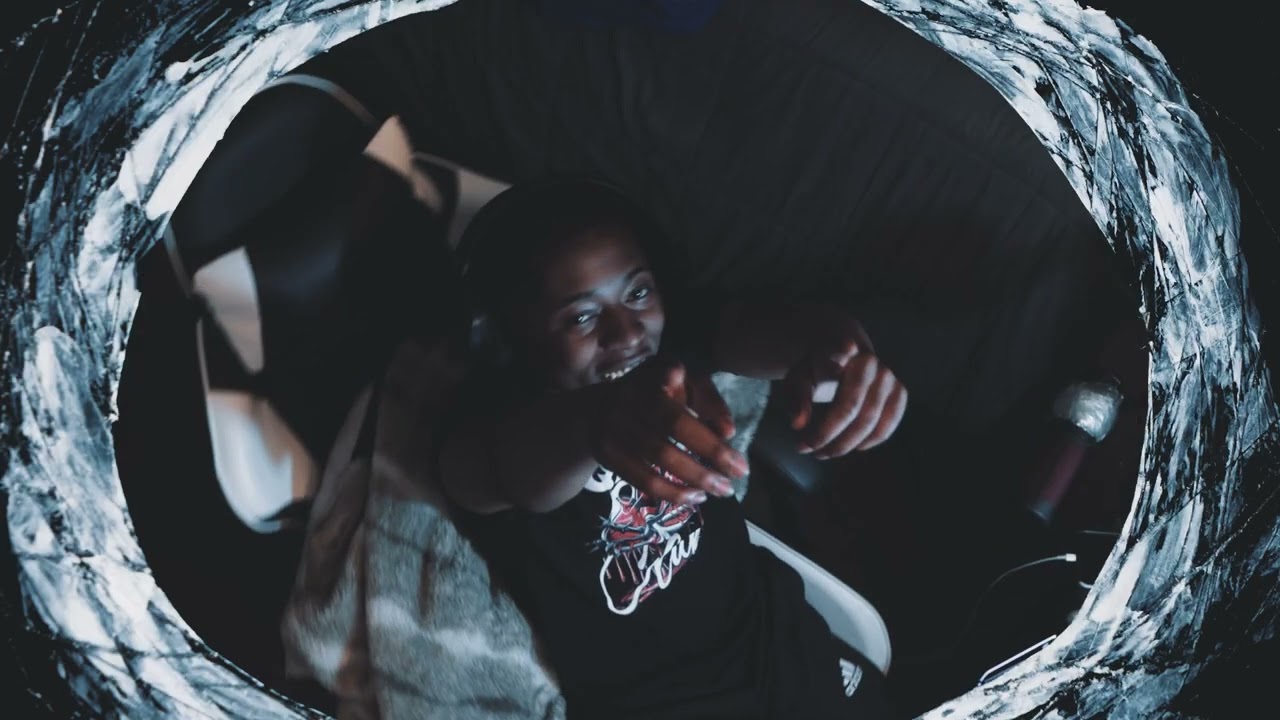 GIRLHEFUNNY1 - TYLENOL (OFFICIAL MUSIC VIDEO) adlı videoyu YouTube'da izle GIRLHEFUNNY1 - TYLENOL (OFFICIAL MUSIC VIDEO) adlı videoyu YouTube'da izle