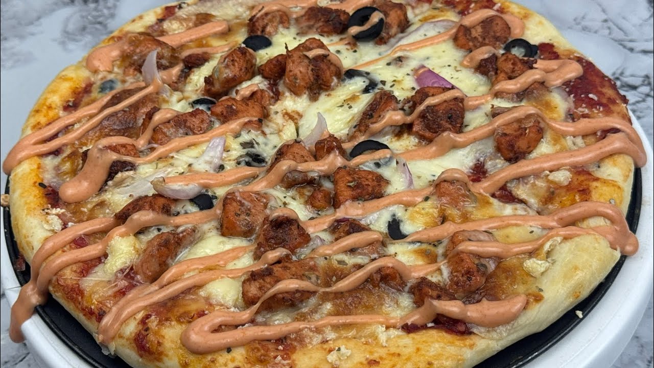 This Sriracha Chicken Pizza Broke the Internet 😮‍🔥 | Homemade Pizza Recipe 