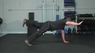 How to do a Swimmer Plank