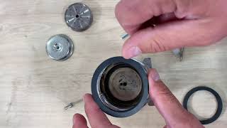 How to change your espresso machine group head seal