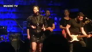 Bendeni̇z - Gönül Yareler İçinde (Konser/Canlı)