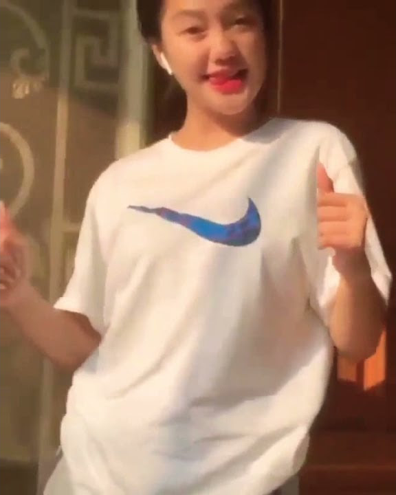 Cewe yang lagi viral nih bos❤️