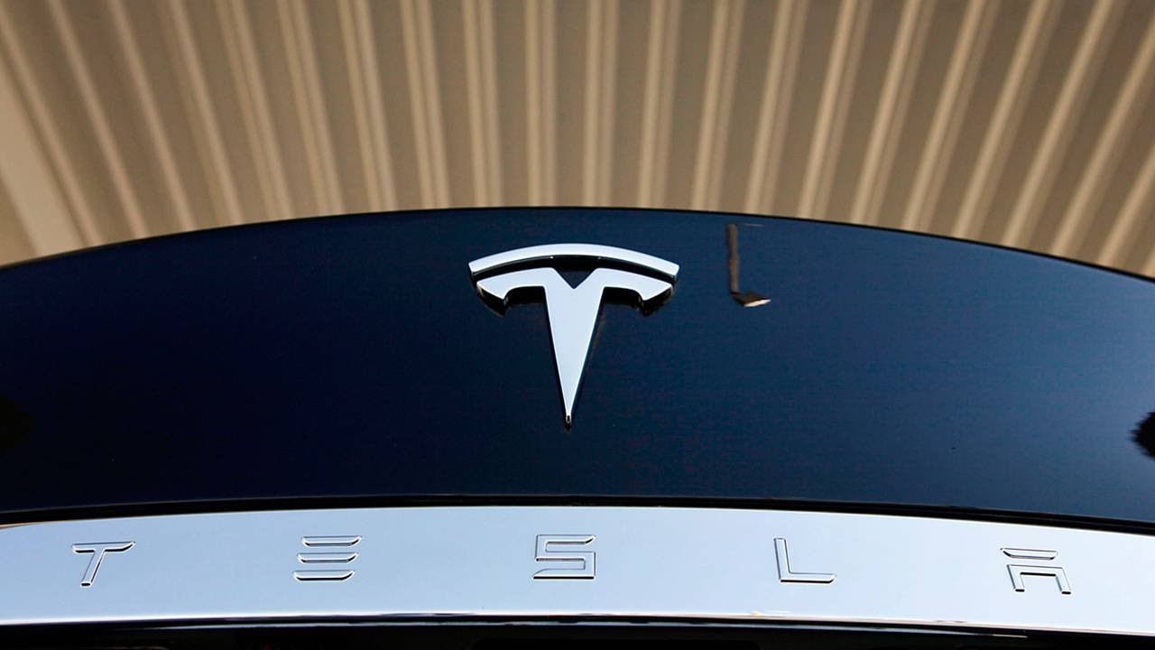 Tesla Reportedly Hits the Gas on Plans to Bring Model X to China Tesla Reportedly Hits the Gas on Plans to Bring Model X to China