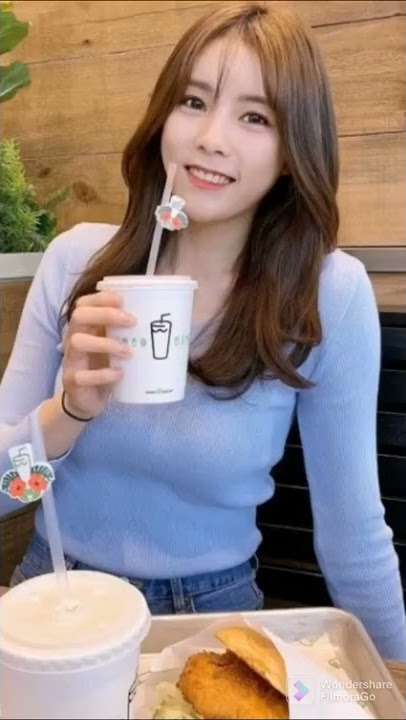 foto Lee daa YOUNG cantik banget