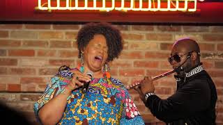 Dianne Reeves performing \