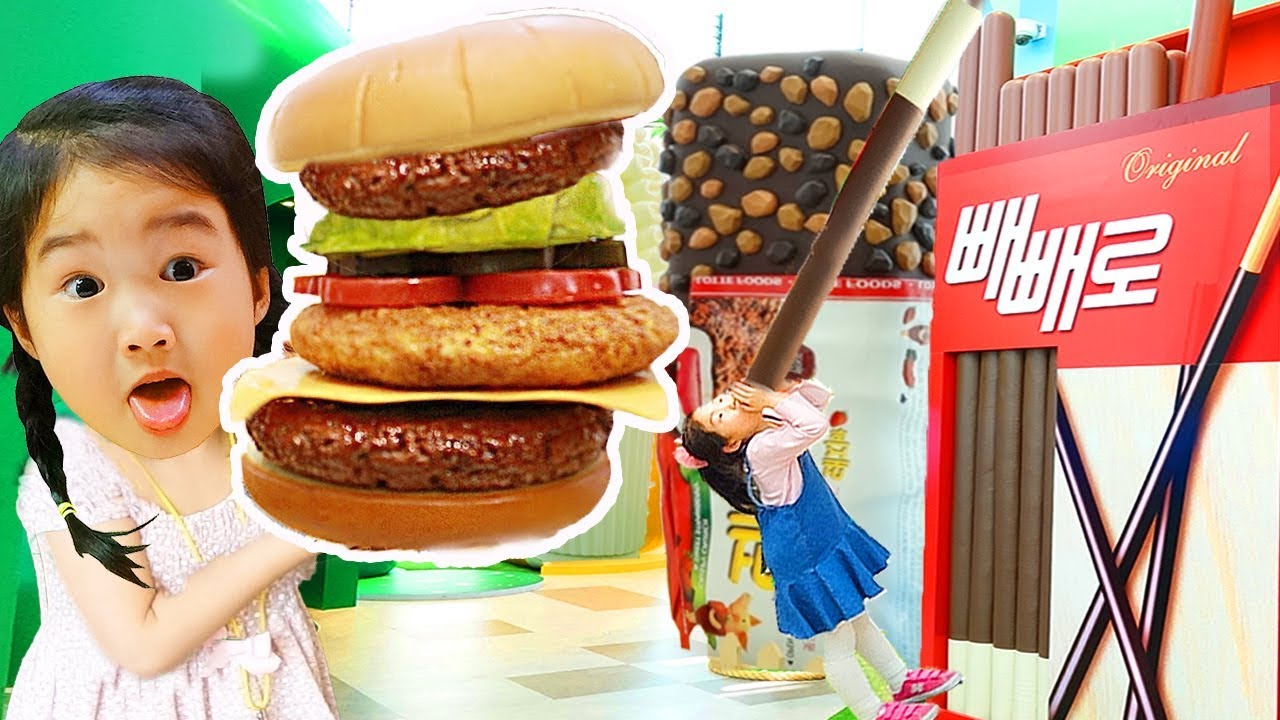 Boram pretend play Candy shop