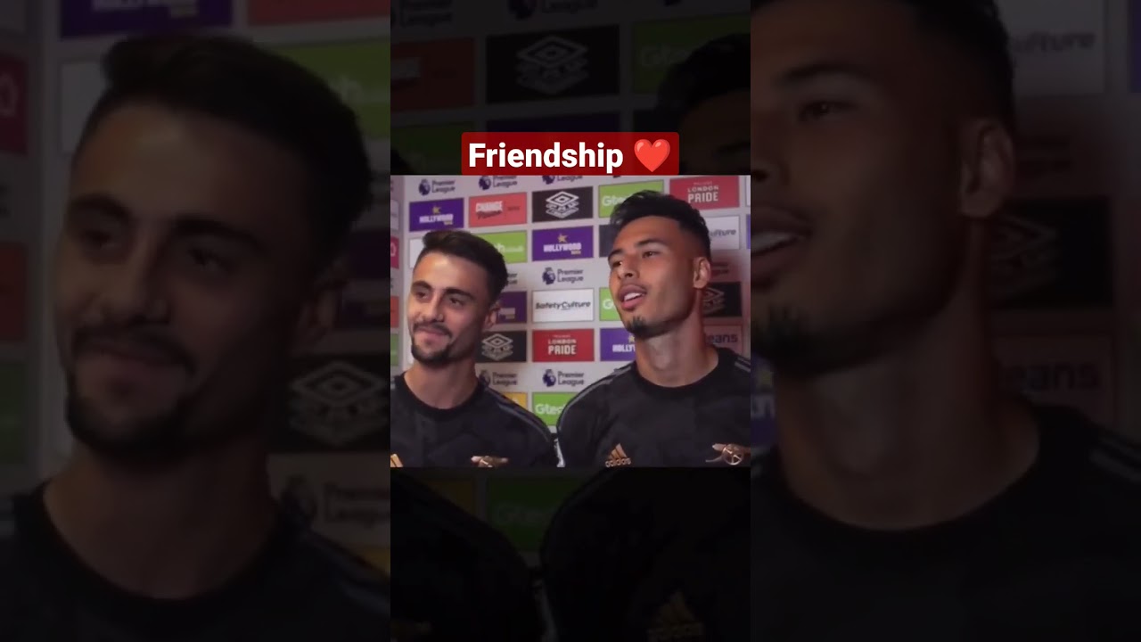 Gabriel Martinelli to Fábio Vieira: “No, don’t say that.” 😂