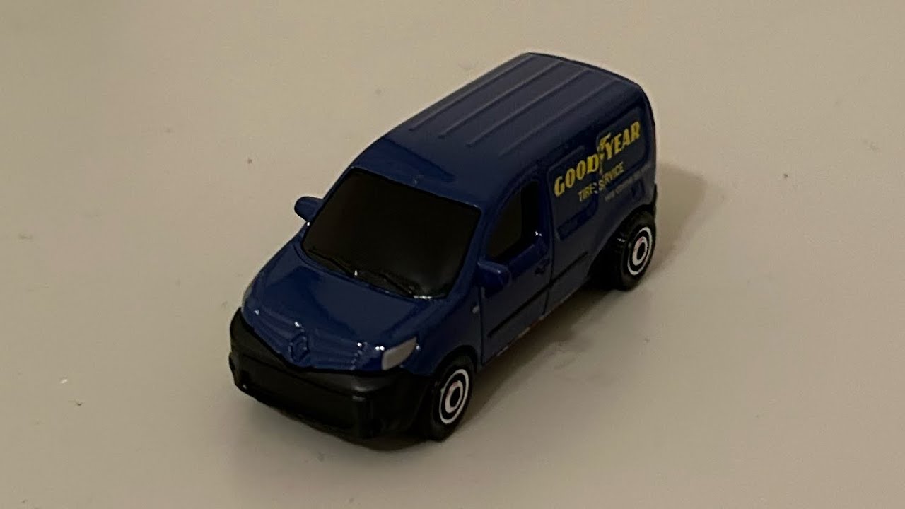 Matchbox Renault Kangoo – Blaues Modellauto 1:64, 83/100 Serie, Für Sammler & Enthusiasten