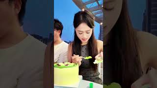 Tricking my boyfriend into eating wasabi cake