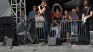 Chris Janson - &quot;Fix a Drink&quot;  CMA Fest 2017 Day 1 Nashville