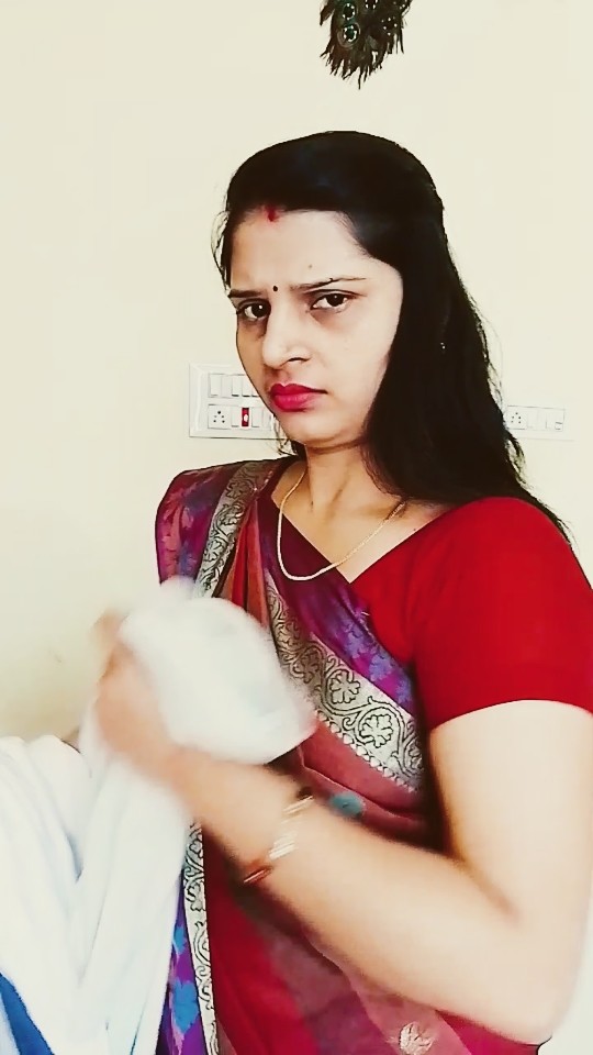 नया पड़ोसी #shorts #ytshorts #comedyshorts #husbandwifecomedy #patipatnikinokjhok #funnyshorts