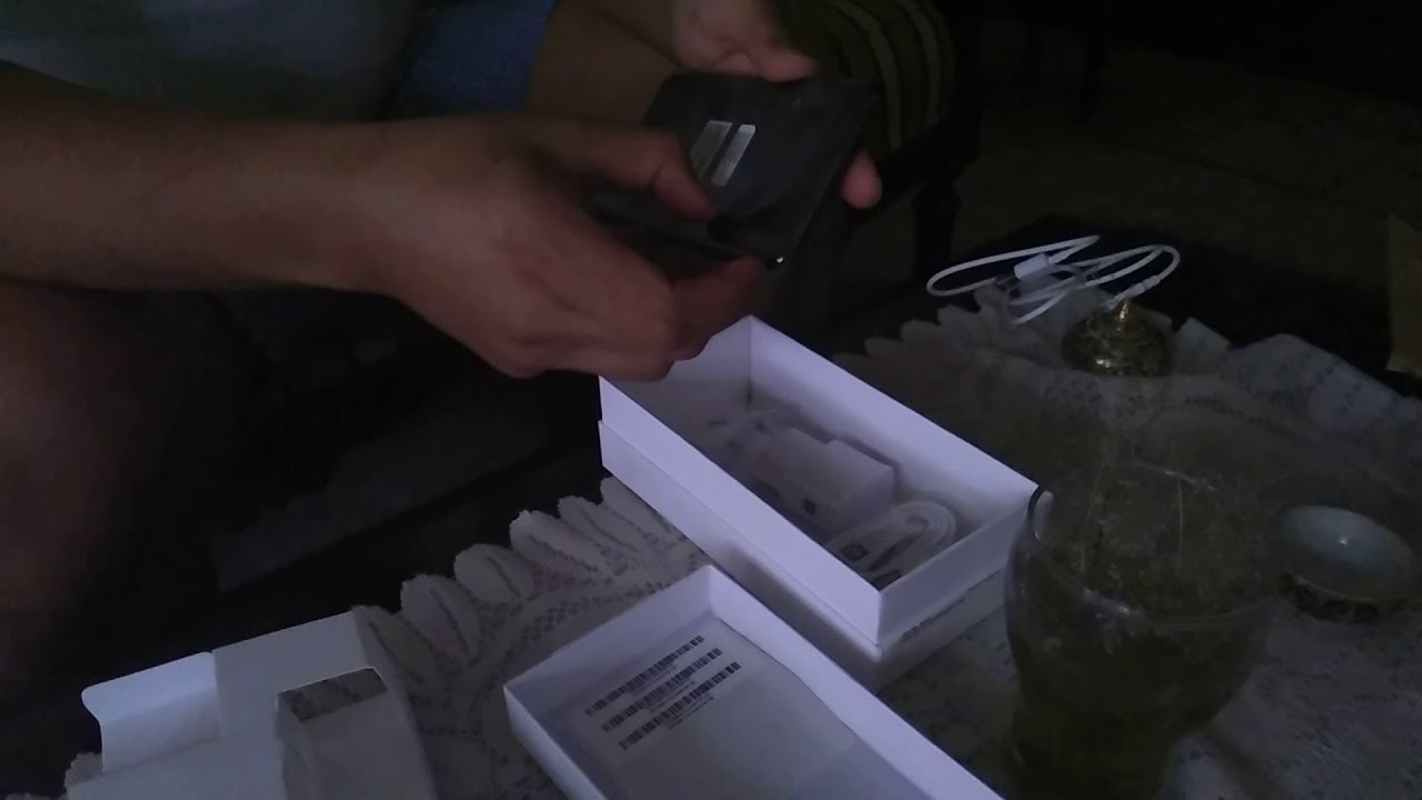 Unboxing Samsung Galaxy A7 2018