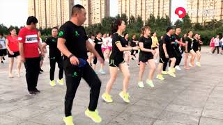 Fabian Reichelt & Raycoux Jr - Loslassen (Tube & Berger Remix) vs. chinese shuffle Profile