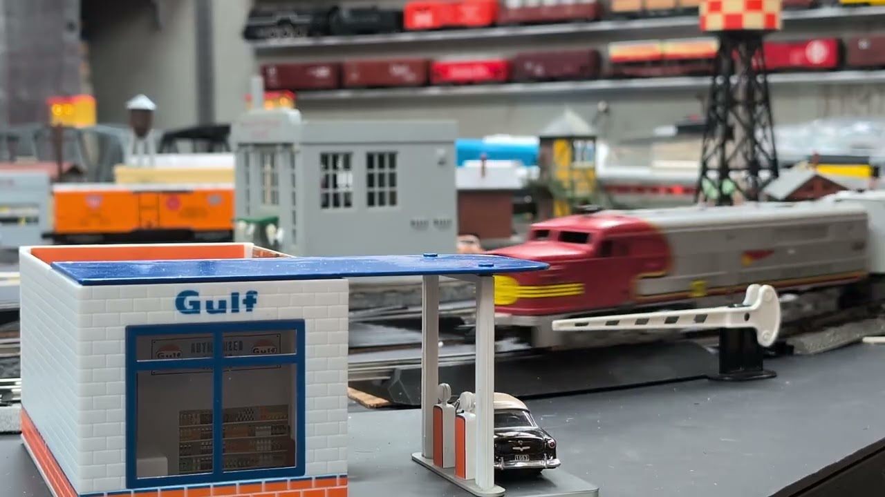 American Flyer Trains:  Sets Sunday   Running all of my American Flyer Sets