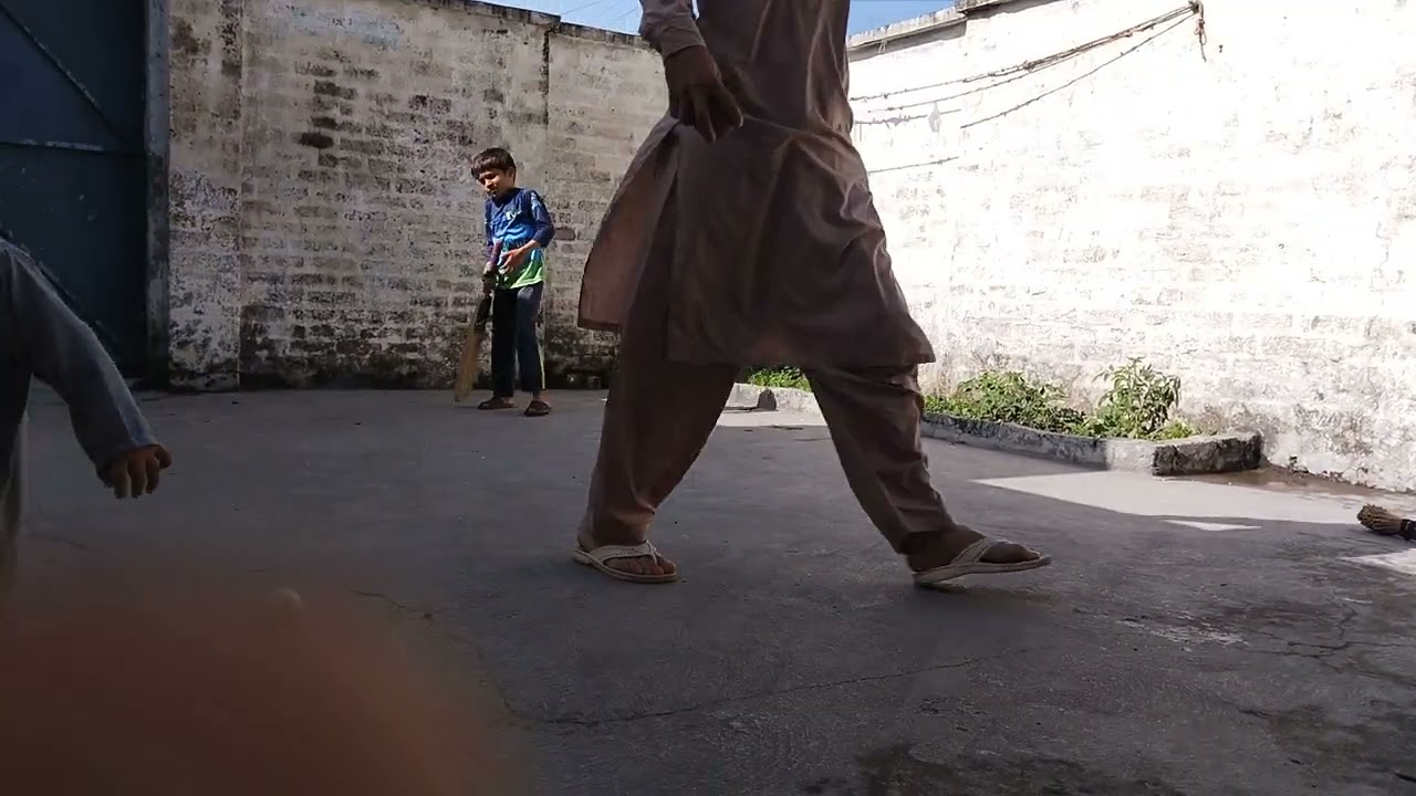 kashif Saleem 143|||small kids batting|||with best stance|||best straight drive