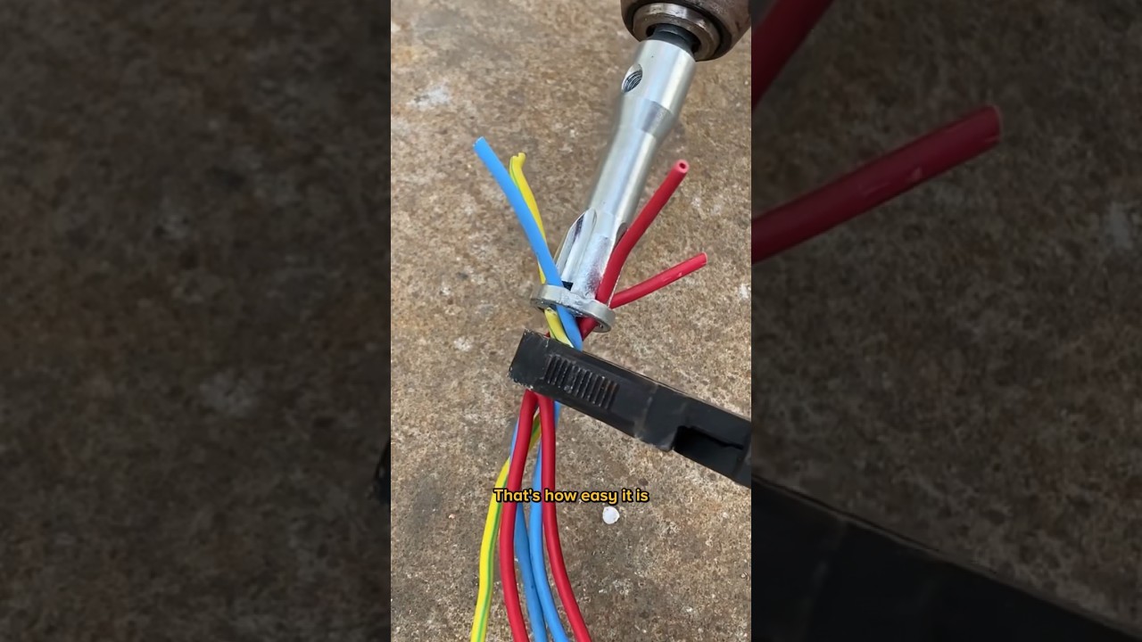This is so easy twisting &lsquo;em wire 🔥 #tool #wire #twisting #electrician #easytool
