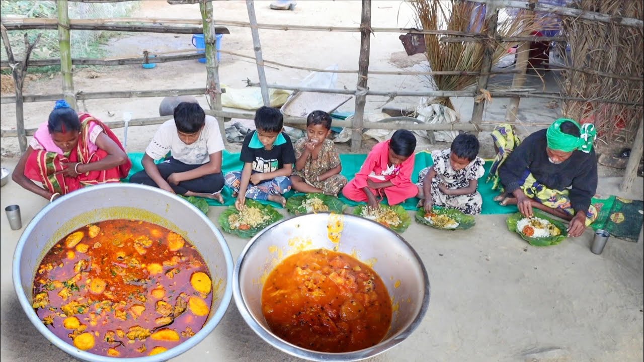 Winter Picnic: Santali Tribe’s Hot Rice, Chicken Curry, and Tomato Chutney Delight