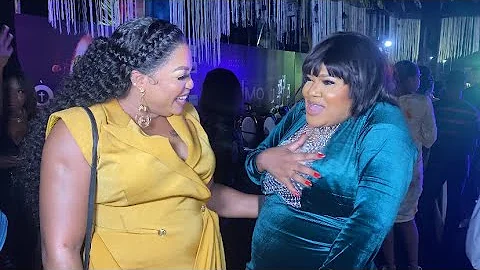 SEE WHAT TOYIN ABRAHAM & KEMI AFOLABI WERE CAUGHT DOING AT IJAKUMO MOVIE PREMIERE