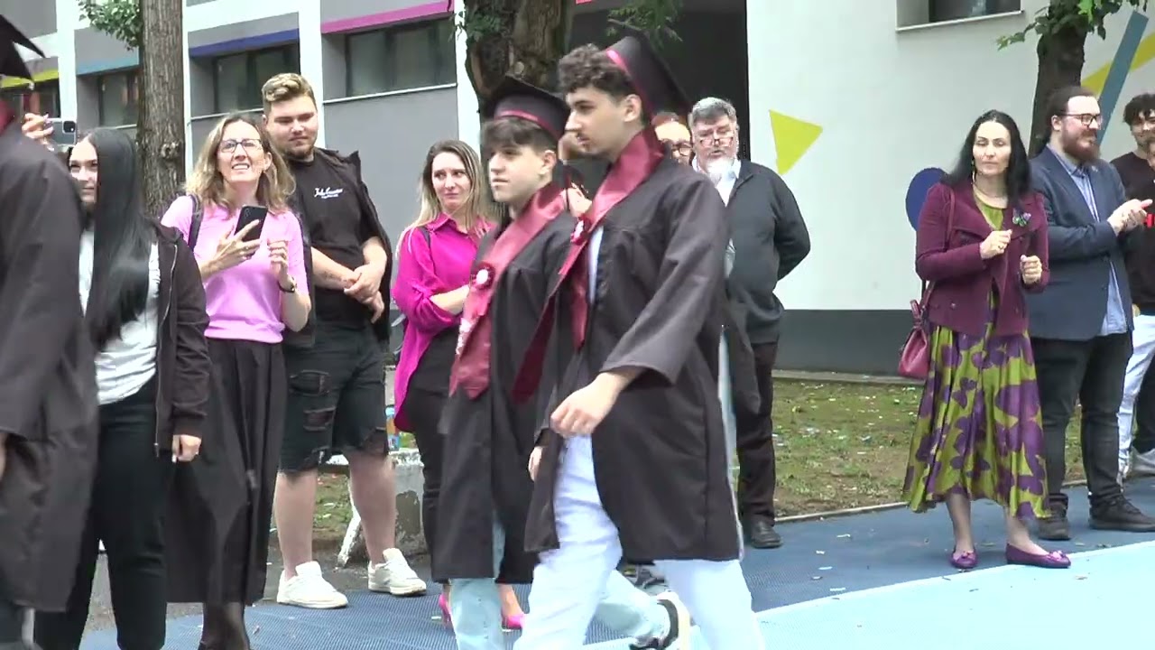 Ultimul clopotel 2025 la Liceul Tehnologic ”Constantin Brâncuși”, București