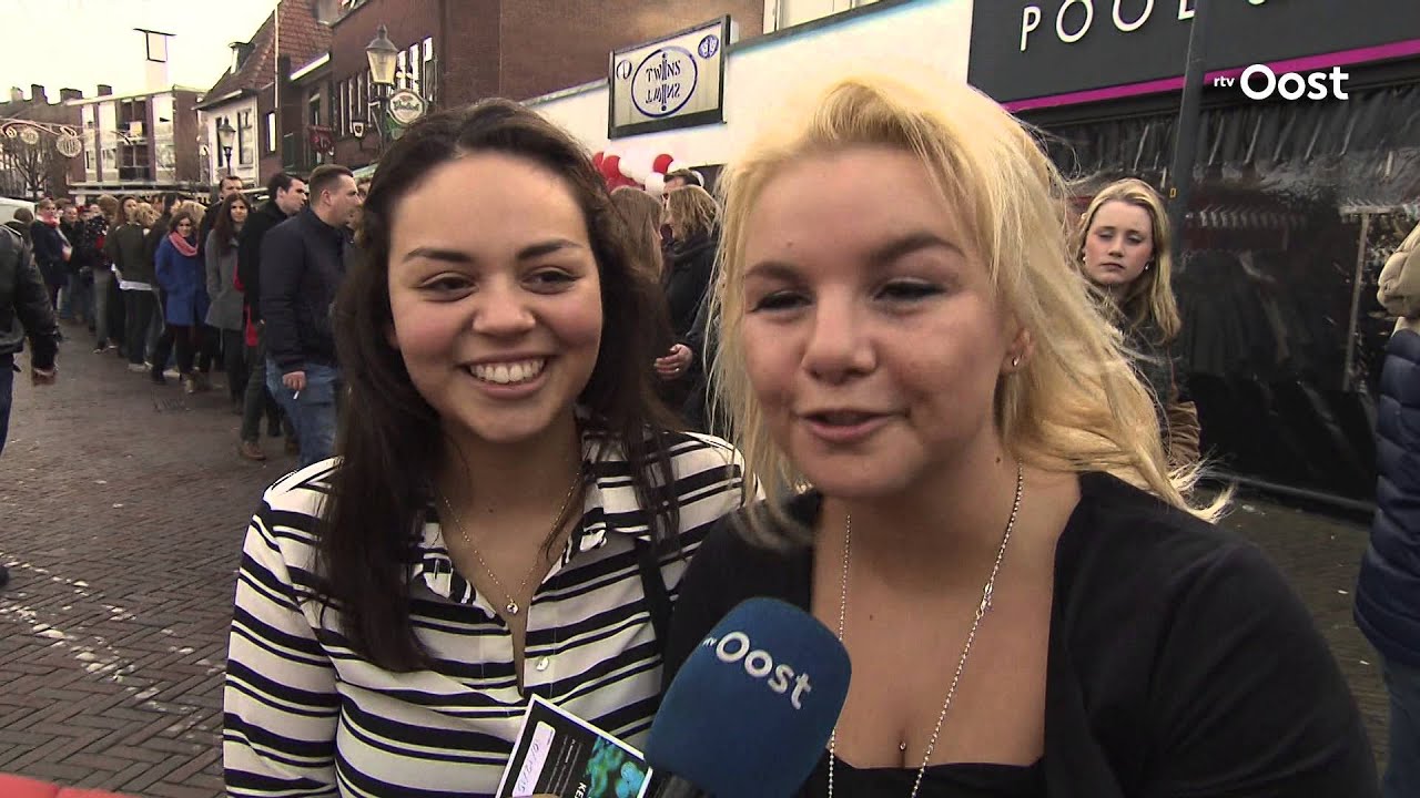 Centrum Hengelo stroomt vol voor kerstmiddag