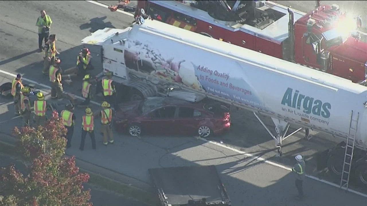Hazmat response Tractor trailer carrying liquid nitrogen crashes in
